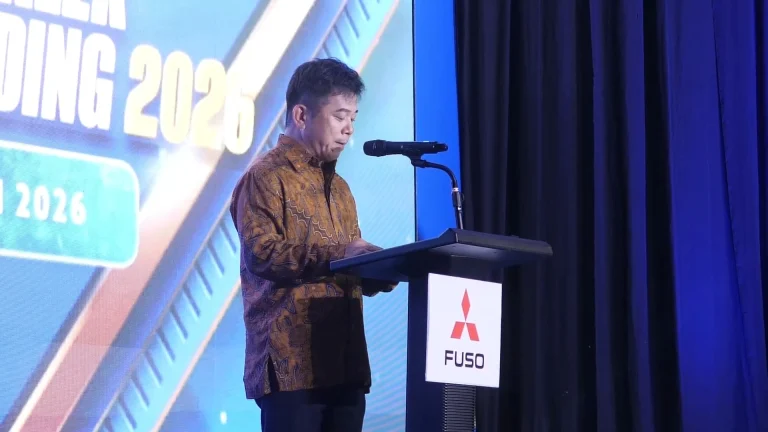 Instagram post from visualimageindonesia. This post is in position 13.