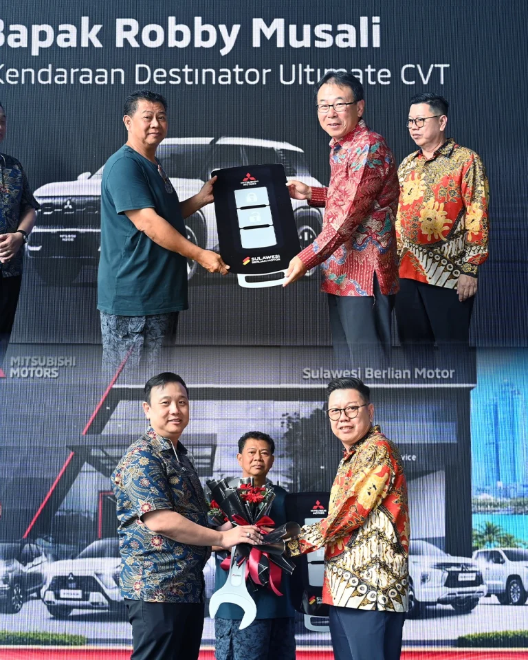 Instagram post from visualimageindonesia. This post is in position 4.